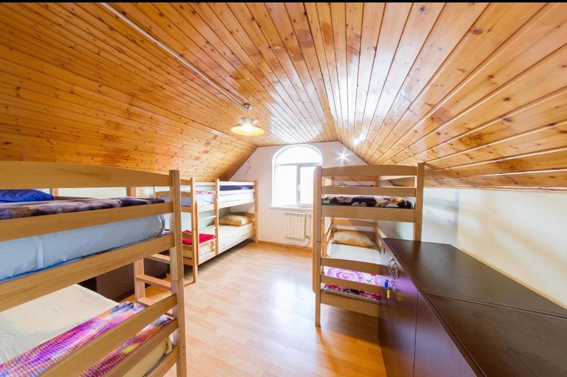 Saryan Hotel Ереван Екстериор снимка